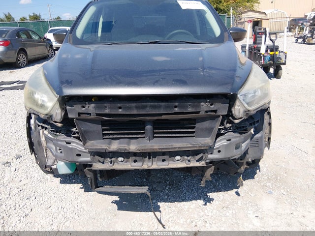 Продажа на аукционе авто 2017 Ford Escape Se, vin: 1FMCU0GDXHUC18800, номер лота: 46017336