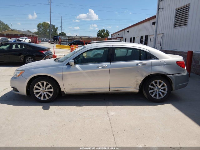 Продаж на аукціоні авто 2012 Chrysler 200 Touring, vin: 1C3CCBBB1CN120125, номер лоту: 46017339
