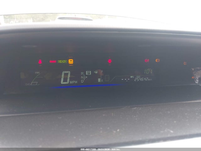Продажа на аукционе авто 2015 Toyota Prius V Two, vin: JTDZN3EU4FJ038100, номер лота: 46017359