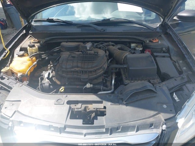 46017371 :رقم المزاد ، 1C3CCBBG2DN731651 vin ، 2013 Chrysler 200 Touring مزاد بيع