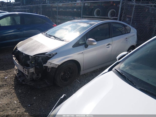 Toyota Prius Four 2015 JTDKN3DU1F1994511 Image 2