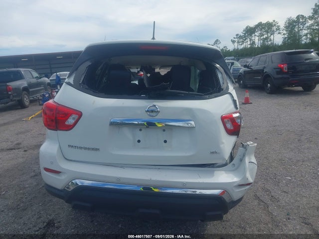 2017 Nissan Pathfinder Sl მანქანა იყიდება აუქციონზე, vin: 5N1DR2MN1HC624484, აუქციონის ნომერი: 46017507