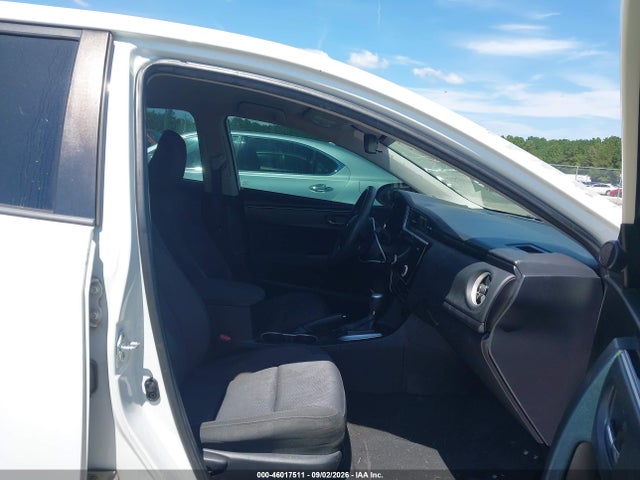 5YFBURHE7HP580981 Toyota COROLLA LE
