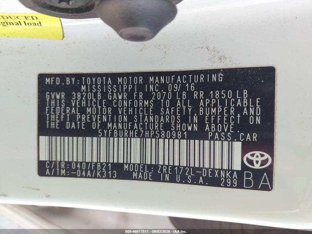 5YFBURHE7HP580981 Toyota COROLLA LE