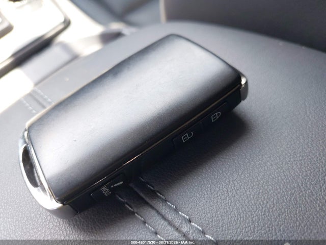 46017530 :رقم المزاد ، 3MVDMBBLXMM318265 vin ، 2021 Mazda Cx-30 Select مزاد بيع