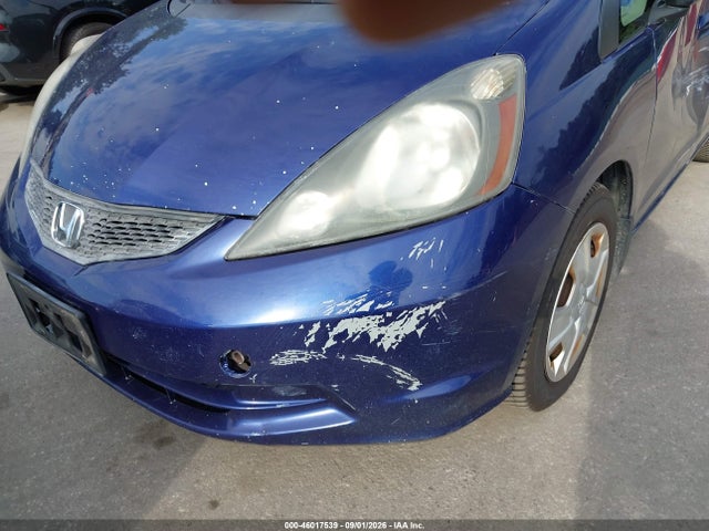 46017539 :رقم المزاد ، JHMGE8H34CC037213 vin ، 2012 Honda Fit مزاد بيع
