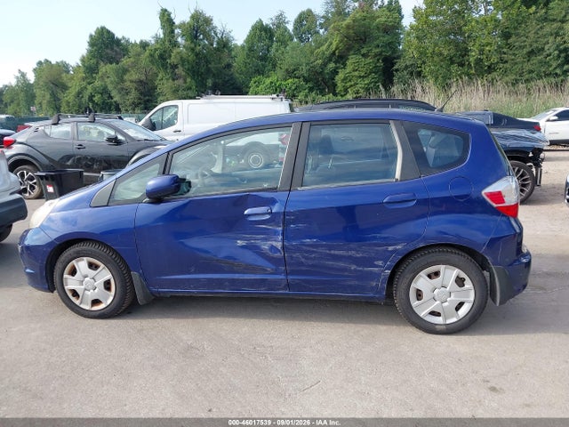 46017539 :رقم المزاد ، JHMGE8H34CC037213 vin ، 2012 Honda Fit مزاد بيع