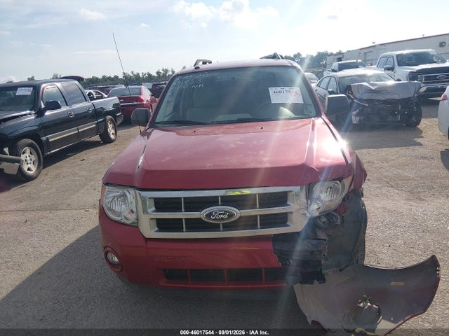 46017544 :رقم المزاد ، 1FMCU0DG7BKA91053 vin ، 2011 Ford Escape Xlt مزاد بيع