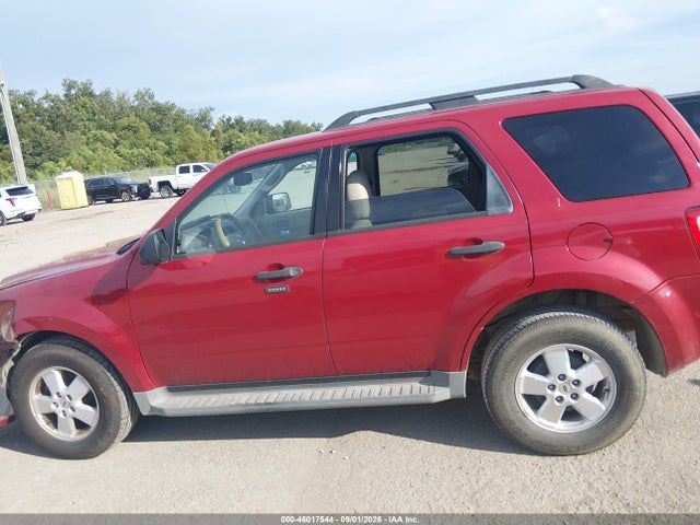 46017544 :رقم المزاد ، 1FMCU0DG7BKA91053 vin ، 2011 Ford Escape Xlt مزاد بيع