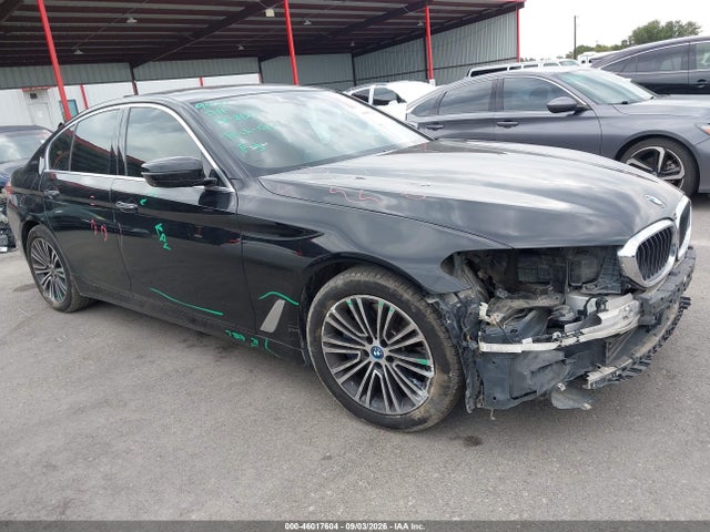 WBAJA9C52JB033940 BMW 530e Iperformance