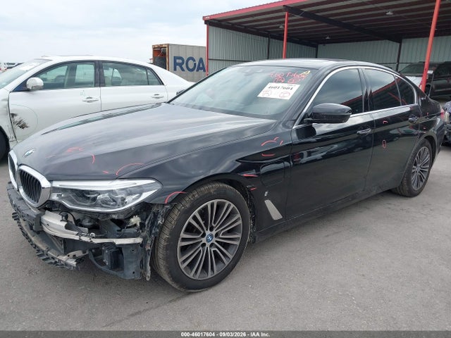 WBAJA9C52JB033940 BMW 530e Iperformance