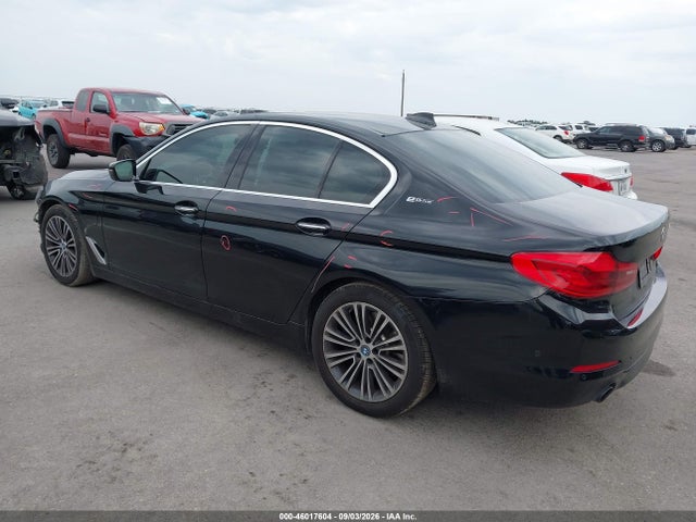 WBAJA9C52JB033940 BMW 530e Iperformance