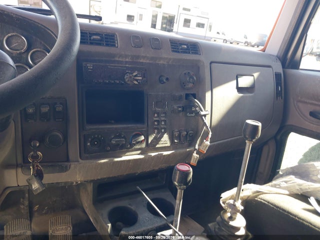 Продаж на аукціоні авто 2019 Peterbilt 348, vin: 2NP3LJ0X4KM274582, номер лоту: 46017605