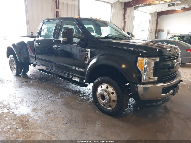 46017679 :رقم المزاد ، 1FT8W4DT9HED60556 vin ، 2017 Ford F-450 Xl مزاد بيع