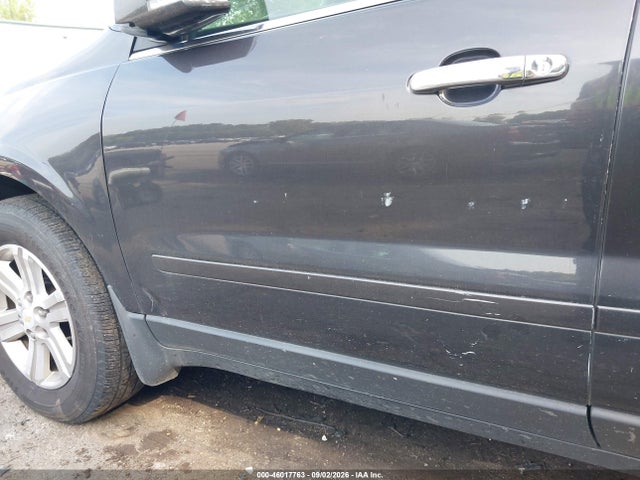 46017763 :رقم المزاد ، 1GNKRHKD1EJ373697 vin ، 2014 Chevrolet Traverse 2lt مزاد بيع