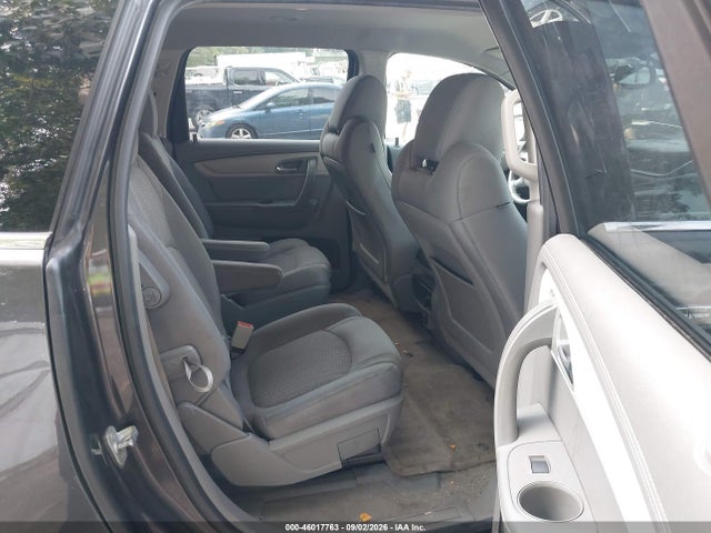 46017763 :رقم المزاد ، 1GNKRHKD1EJ373697 vin ، 2014 Chevrolet Traverse 2lt مزاد بيع