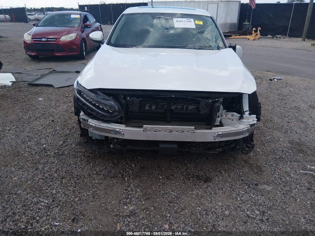 2022 Honda Accord Hybrid Touring მანქანა იყიდება აუქციონზე, vin: 1HGCV3F9XNA025237, აუქციონის ნომერი: 46017768