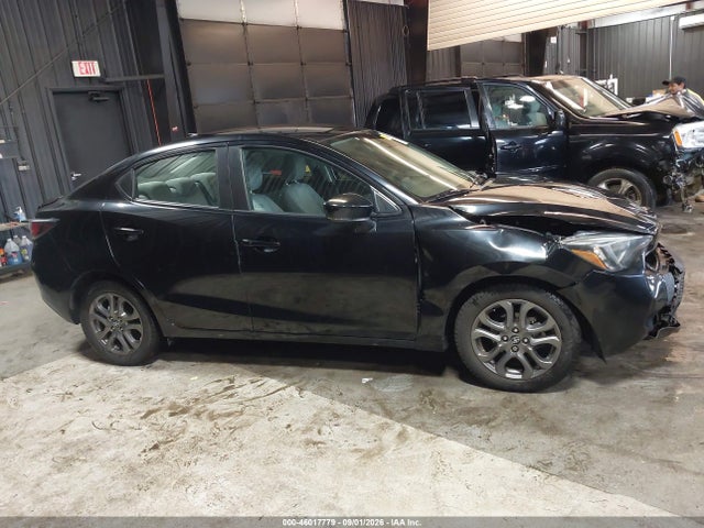 46017779 :رقم المزاد ، 3MYDLBYVXLY712239 vin ، 2020 Toyota Yaris Le مزاد بيع
