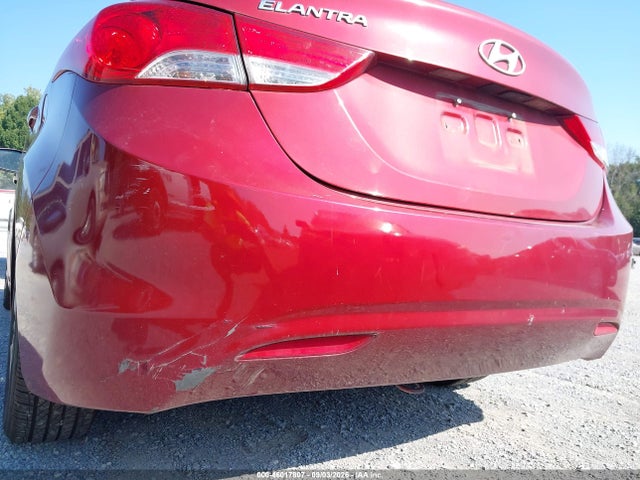 Продажа на аукционе авто 2013 Hyundai Elantra Gls, vin: 5NPDH4AE4DH392503, номер лота: 46017807