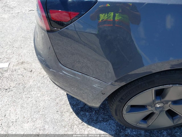 Tesla Model 3 Long Range Dual Motor All-wheel Drive 2022 5YJ3E1EB5NF184147 Image 6