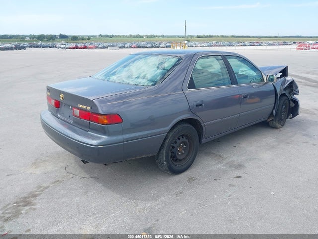 1999 Toyota Camry Le მანქანა იყიდება აუქციონზე, vin: 4T1BG22KXXU522969, აუქციონის ნომერი: 46017833