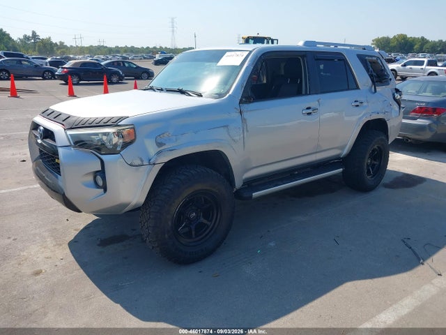 2016 Toyota 4runner Sr5 მანქანა იყიდება აუქციონზე, vin: JTEZU5JR6G5133151, აუქციონის ნომერი: 46017874