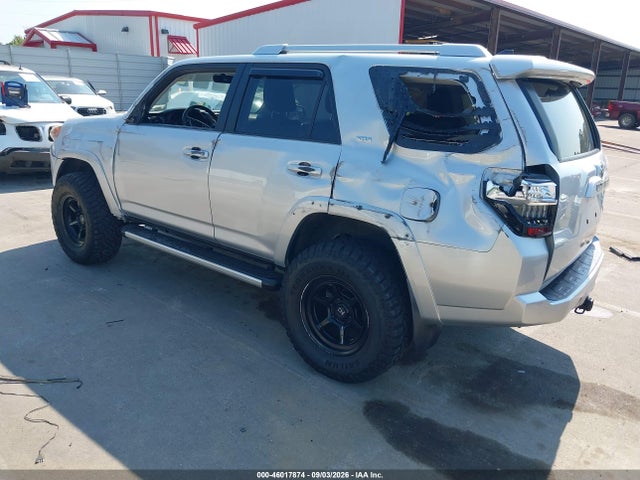 2016 Toyota 4runner Sr5 მანქანა იყიდება აუქციონზე, vin: JTEZU5JR6G5133151, აუქციონის ნომერი: 46017874