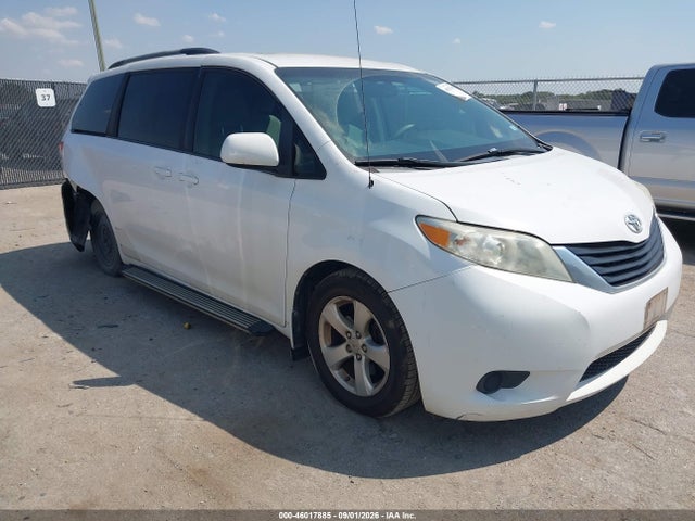 Продажа на аукционе авто 2013 Toyota Sienna Le V6 8 Passenger, vin: 5TDKK3DC4DS299228, номер лота: 46017885