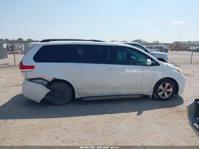 Продажа на аукционе авто 2013 Toyota Sienna Le V6 8 Passenger, vin: 5TDKK3DC4DS299228, номер лота: 46017885