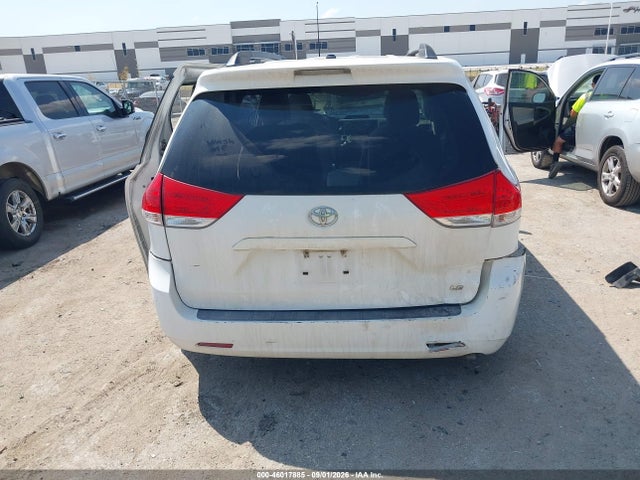 Продажа на аукционе авто 2013 Toyota Sienna Le V6 8 Passenger, vin: 5TDKK3DC4DS299228, номер лота: 46017885