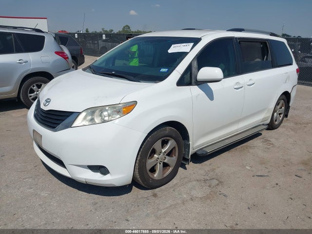 Продажа на аукционе авто 2013 Toyota Sienna Le V6 8 Passenger, vin: 5TDKK3DC4DS299228, номер лота: 46017885