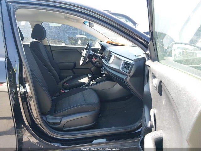46017888 :رقم المزاد ، 3KPA24AB9JE071101 vin ، 2018 Kia Rio Lx مزاد بيع