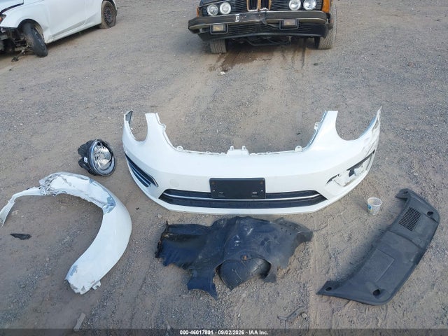 46017891 :رقم المزاد ، 3VW517AT9HM824072 vin ، 2017 Volkswagen Beetle #pinkbeetle/1.8t Classic/1.8t S/1.8t Se/1.8t Sel مزاد بيع