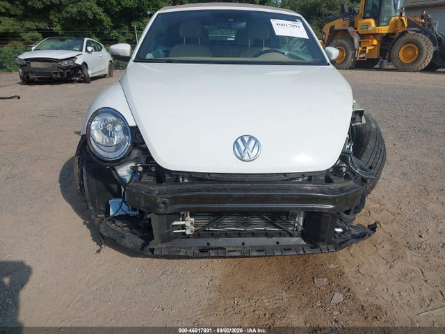 46017891 :رقم المزاد ، 3VW517AT9HM824072 vin ، 2017 Volkswagen Beetle #pinkbeetle/1.8t Classic/1.8t S/1.8t Se/1.8t Sel مزاد بيع