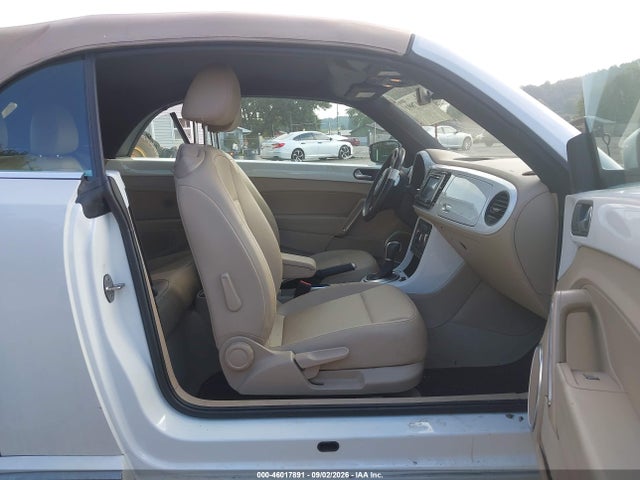 46017891 :رقم المزاد ، 3VW517AT9HM824072 vin ، 2017 Volkswagen Beetle #pinkbeetle/1.8t Classic/1.8t S/1.8t Se/1.8t Sel مزاد بيع