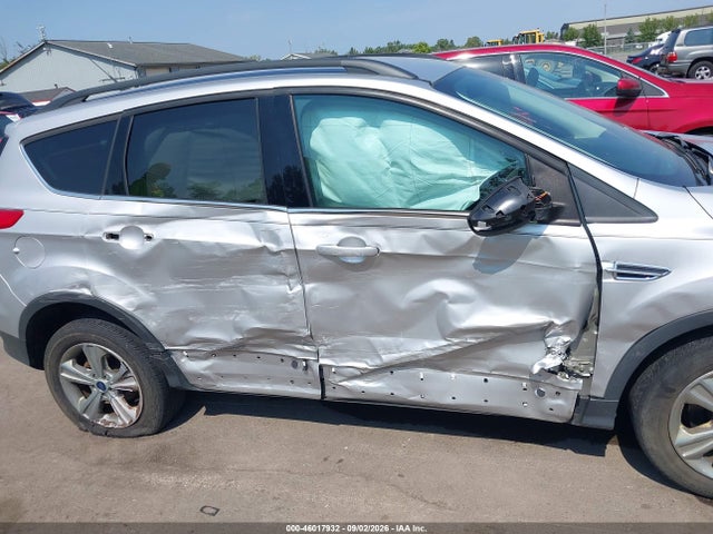 Продаж на аукціоні авто 2015 Ford Escape Se, vin: 1FMCU9GX6FUB27406, номер лоту: 46017932