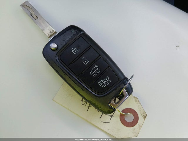 KMHLL4AG0MU159859 Hyundai ELANTRA SE