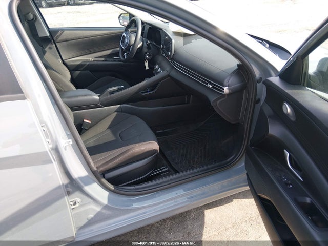 KMHLL4AG0MU159859 Hyundai ELANTRA SE