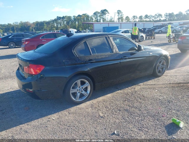 46017947 :رقم المزاد ، WBA3A5G59FNS88280 vin ، 2015 Bmw 3 Series 328i مزاد بيع