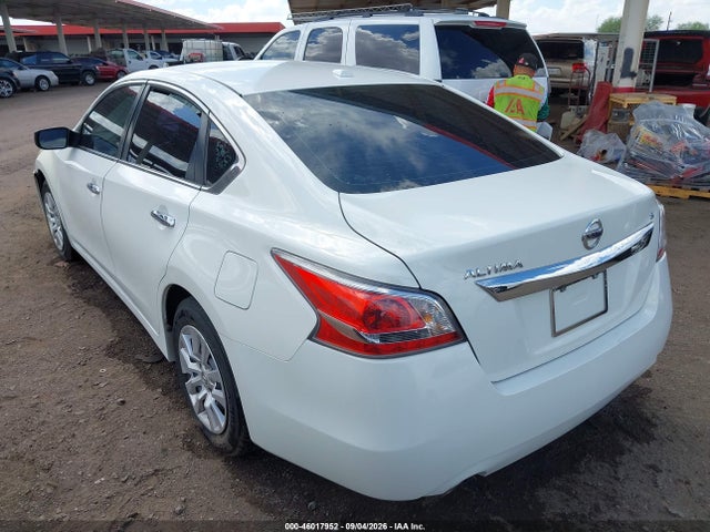 2015 Nissan Altima 2.5/2.5 S/2.5 Sl/2.5 Sv მანქანა იყიდება აუქციონზე, vin: 1N4AL3AP5FC454749, აუქციონის ნომერი: 46017952