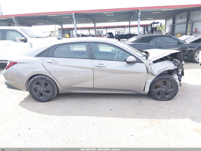 Продаж на аукціоні авто 2022 Hyundai Elantra Sel, vin: KMHLS4AG6NU245228, номер лоту: 46017962
