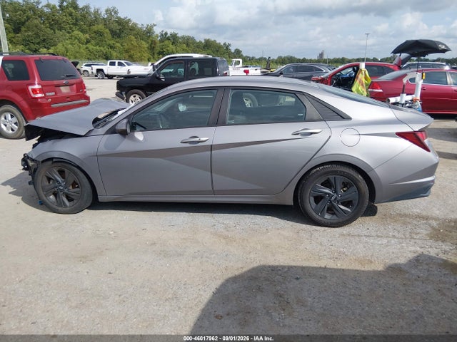 Продаж на аукціоні авто 2022 Hyundai Elantra Sel, vin: KMHLS4AG6NU245228, номер лоту: 46017962