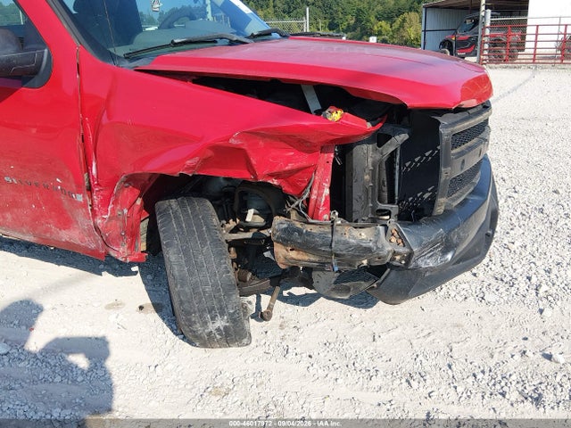 Auction sale of the 2007 Chevrolet Silverado 1500 Work Truck, vin: 1GCEC14X67Z628354, lot number: 46017972