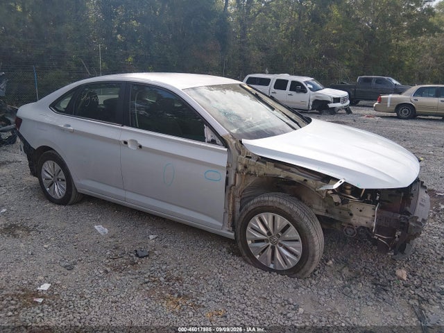 46017985 :رقم المزاد ، 3VWN57BU7KM038581 vin ، 2019 Volkswagen Jetta 1.4t S مزاد بيع