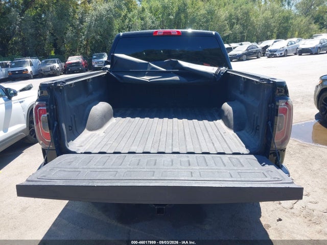 46017999 :رقم المزاد ، 3GTU2NEC0JG521812 vin ، 2018 Gmc Sierra 1500 Slt مزاد بيع