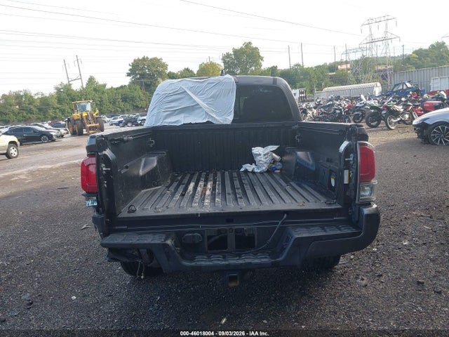 3TYCZ5AN0MT049796 Toyota Tacoma Trd Off-road