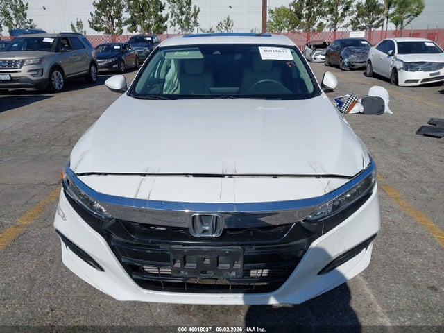 2018 Honda Accord Ex-l მანქანა იყიდება აუქციონზე, vin: 1HGCV1F66JA090252, აუქციონის ნომერი: 46018037