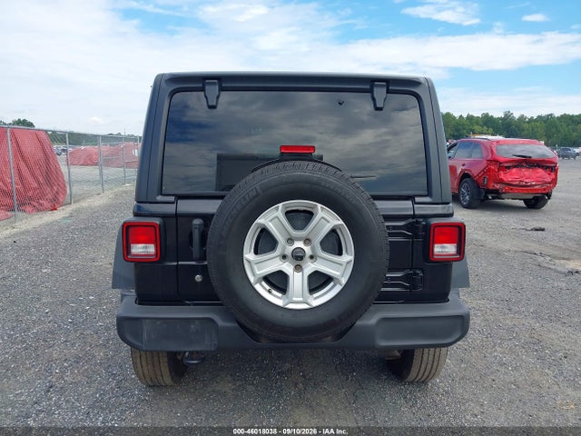 Продажа на аукционе авто 2018 Jeep Wrangler Unlimited Sport S 4x4, vin: 1C4HJXDG0JW108620, номер лота: 46018038