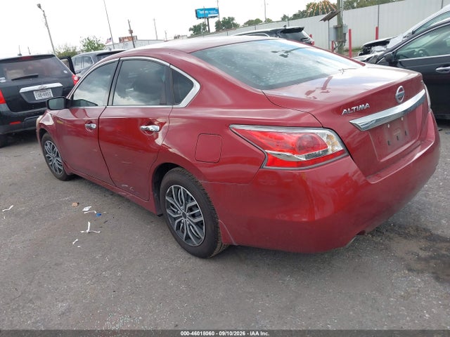 2015 Nissan Altima 2.5 S მანქანა იყიდება აუქციონზე, vin: 1N4AL3AP2FC452375, აუქციონის ნომერი: 46018060