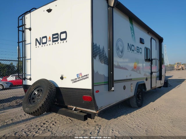 Auction sale of the 2022 Forest River Nobo, vin: 4X4TRPV17NR206264, lot number: 46018067